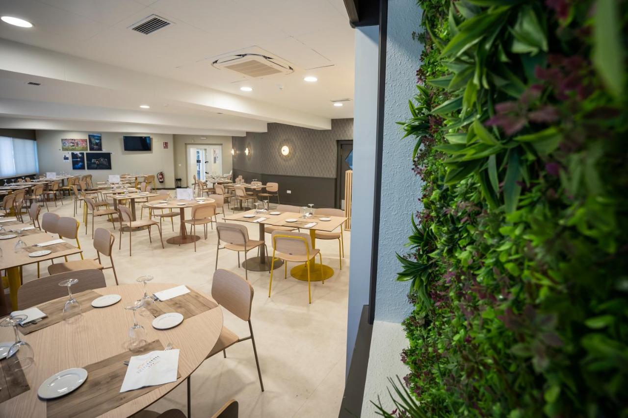 Hotel Restaurante Cadosa Soria Eksteriør bilde
