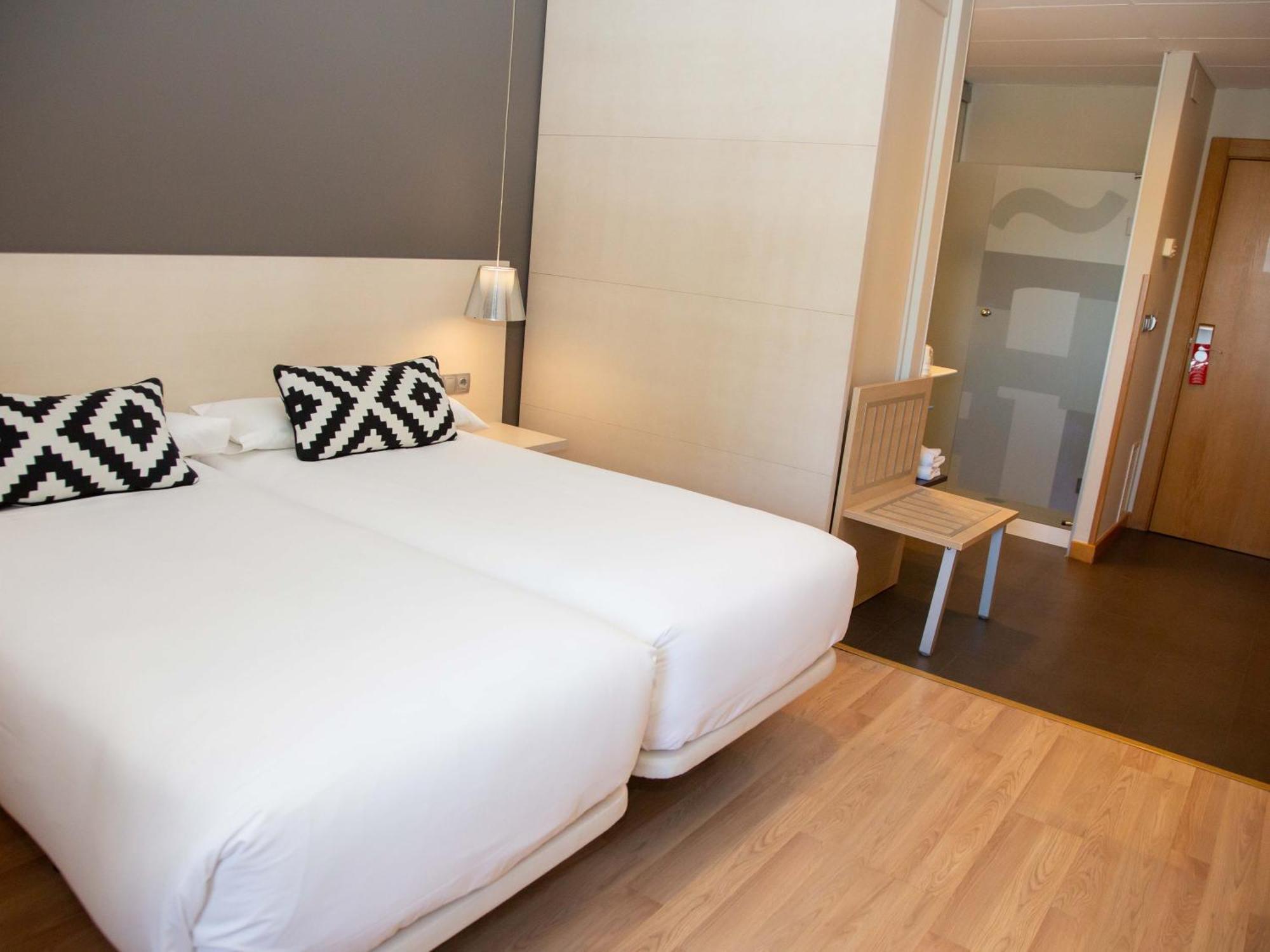 Hotel Restaurante Cadosa Soria Eksteriør bilde
