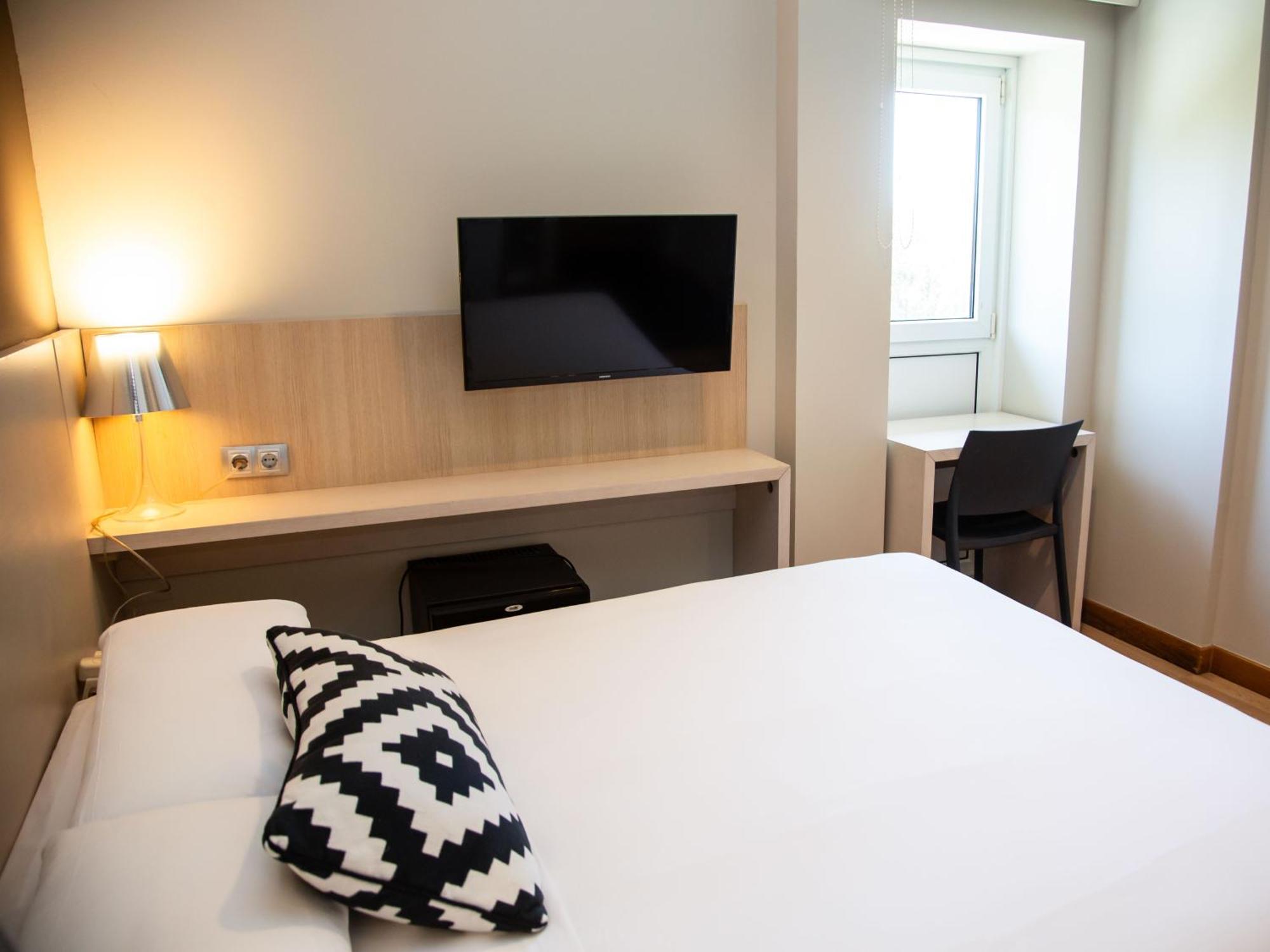 Hotel Restaurante Cadosa Soria Eksteriør bilde